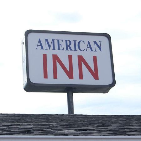 American Inn Motel Pratt Eksteriør bilde